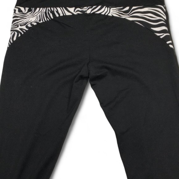 No Boundaries Women's Leggings Black Size S/CH (3-5) Animal Print Back Waist - Picture 7 of 9